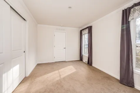 18 Cedar Lane Lee NH 03861