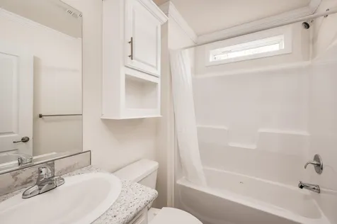 18 Cedar Lane Lee NH 03861