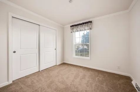 18 Cedar Lane Lee NH 03861