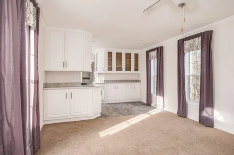 18 Cedar Lane Lee NH 03861