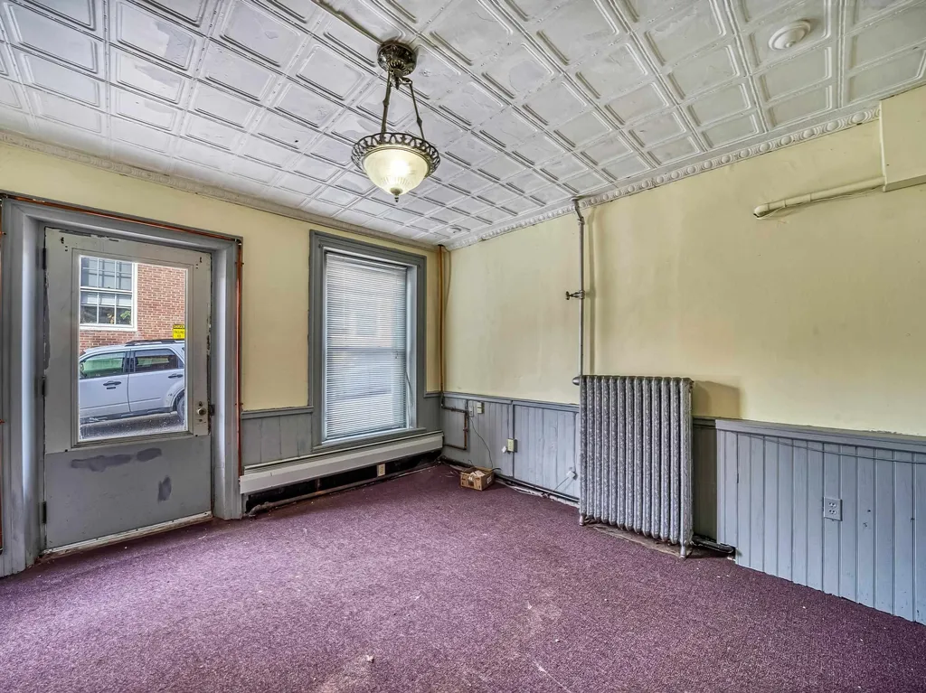 32 Main Street Newport NH 03773