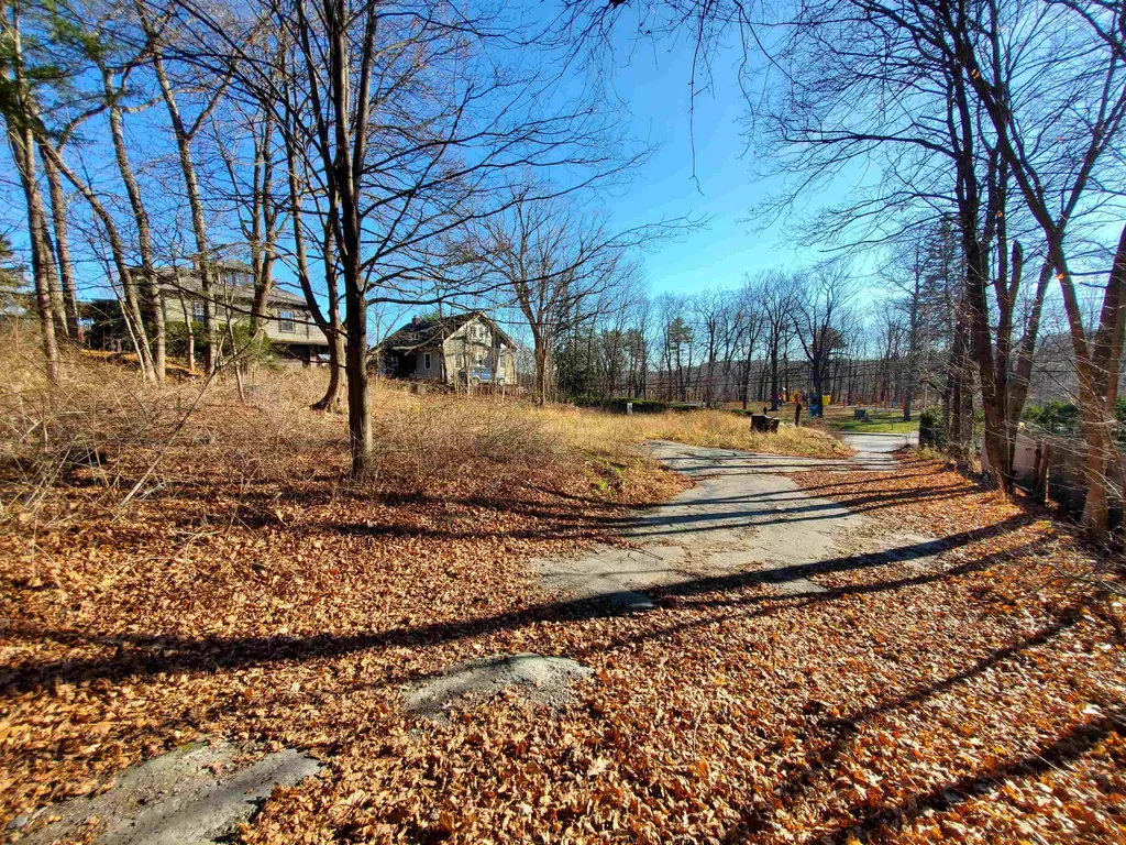 19 Western Avenue Brattleboro VT 05301