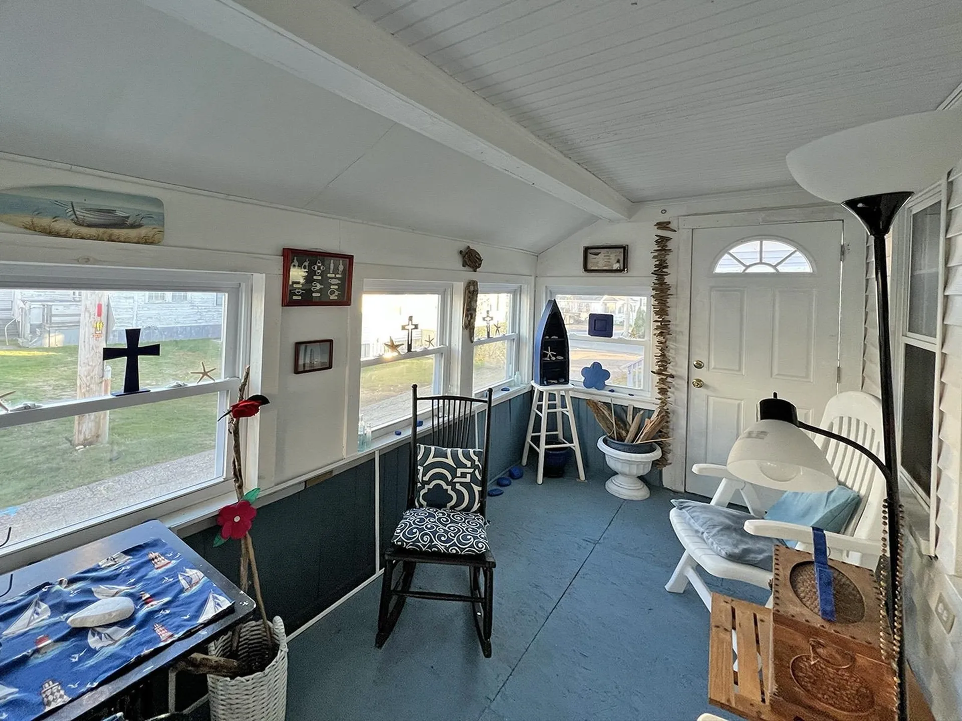5 Mckay Avenue Hampton NH 03842