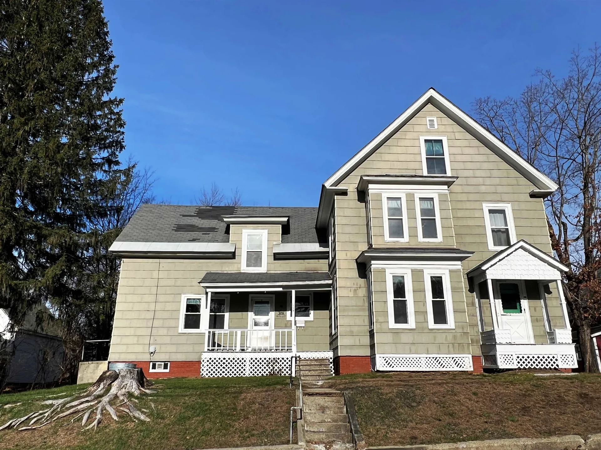 139 Grove Street Littleton NH 03561