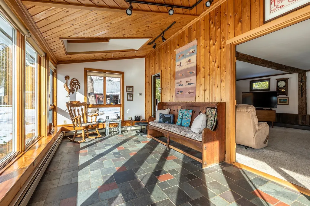 44 Highland Avenue Bethel VT 05032