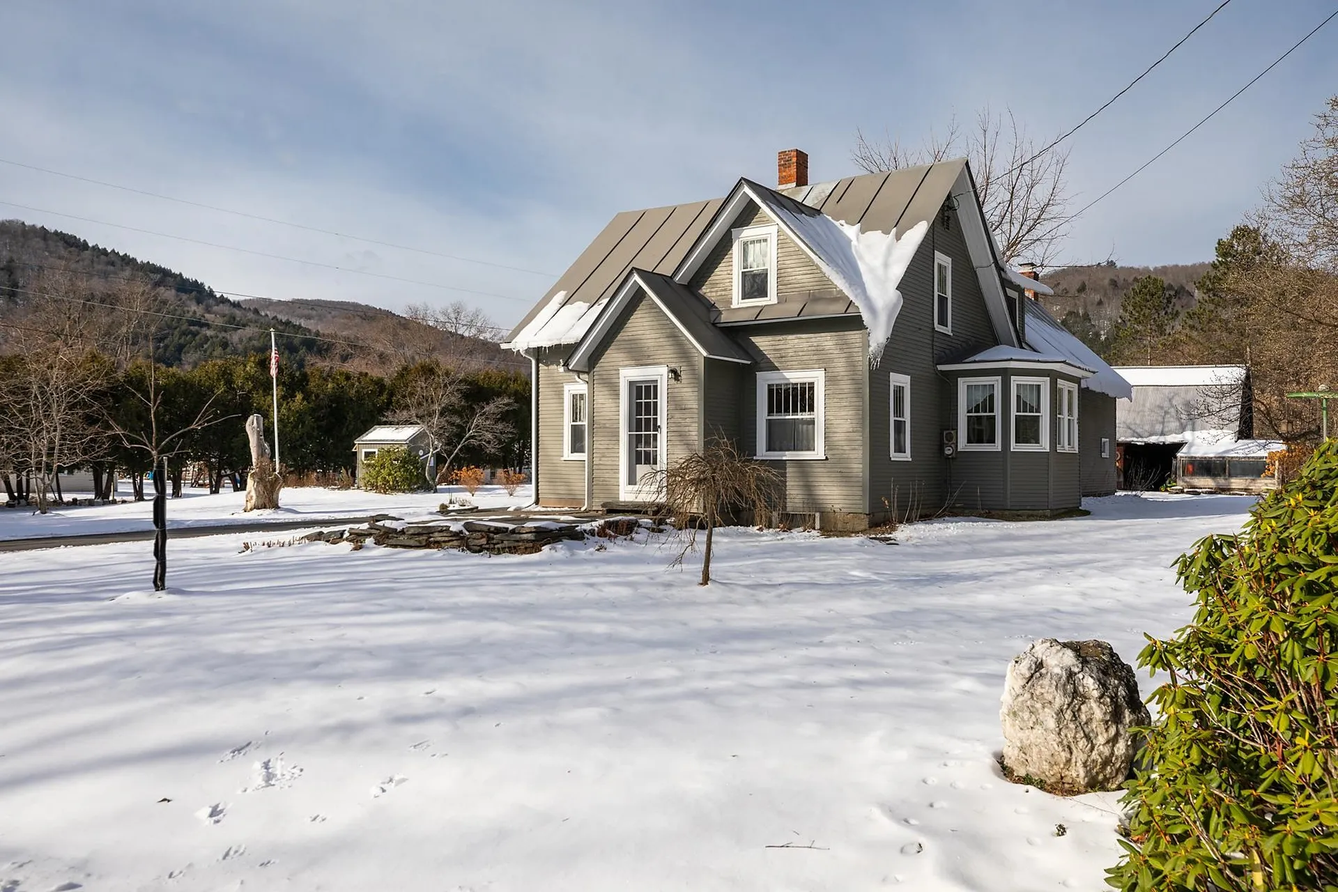44 Highland Avenue Bethel VT 05032