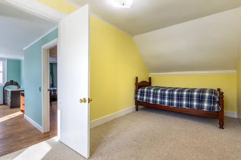 44 Highland Avenue Bethel VT 05032