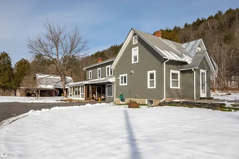 44 Highland Avenue Bethel VT 05032