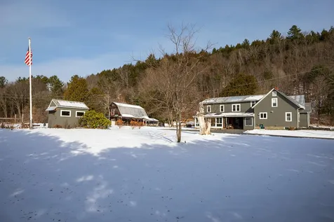 44 Highland Avenue Bethel VT 05032