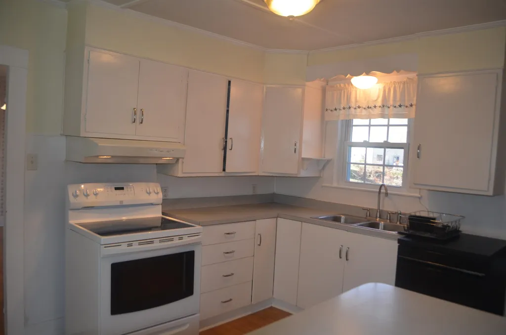72 Franklin Street Concord NH 03301