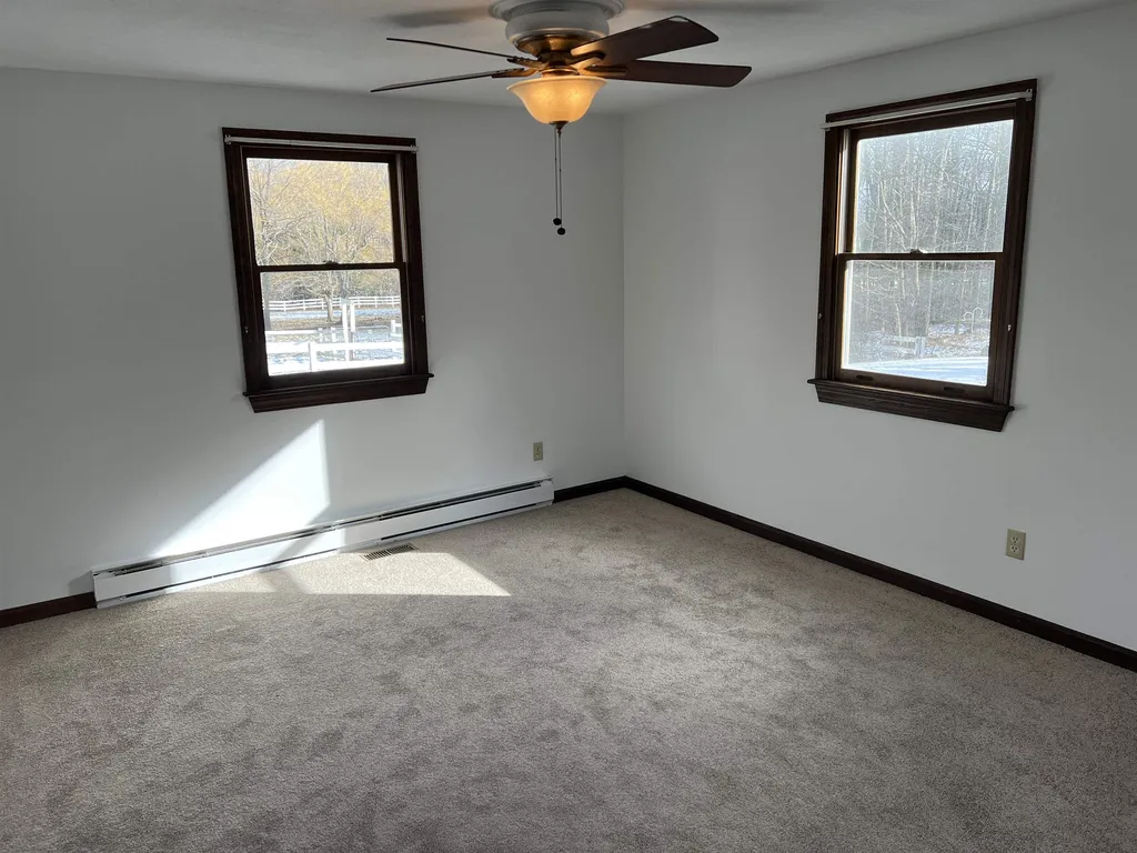 43 Holbrook Hill Road Bedford NH 03110