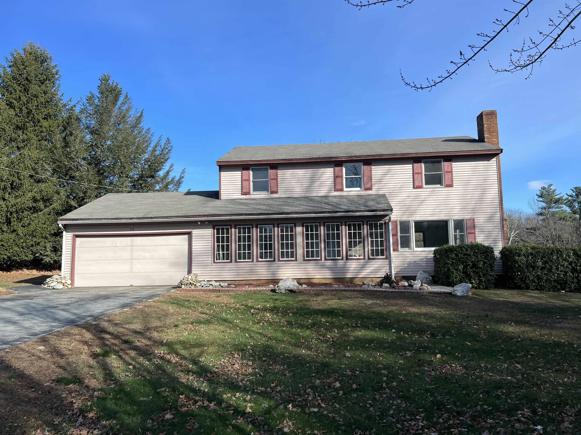 43 Holbrook Hill Road Bedford NH 03110