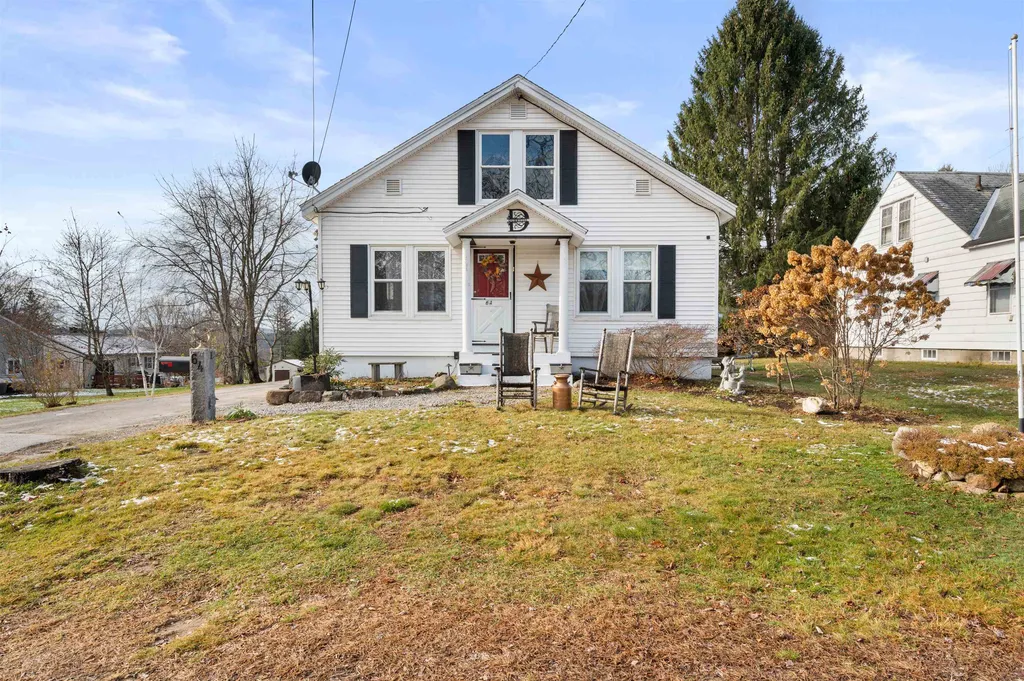 64 Clark Street Franklin NH 03235