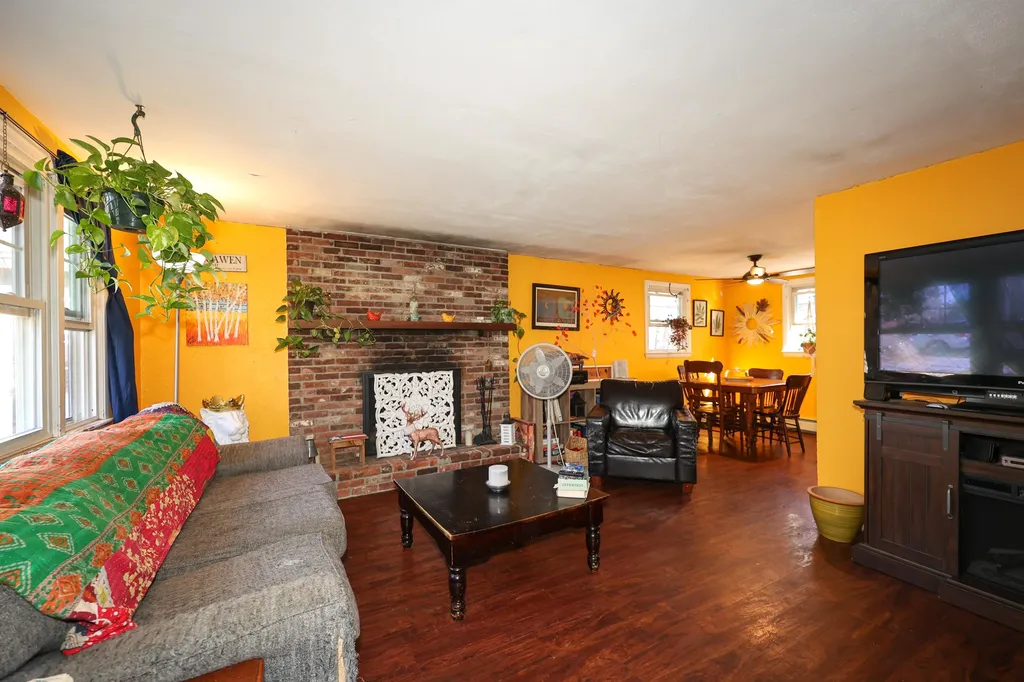 14 Welcome Avenue Boscawen NH 03303