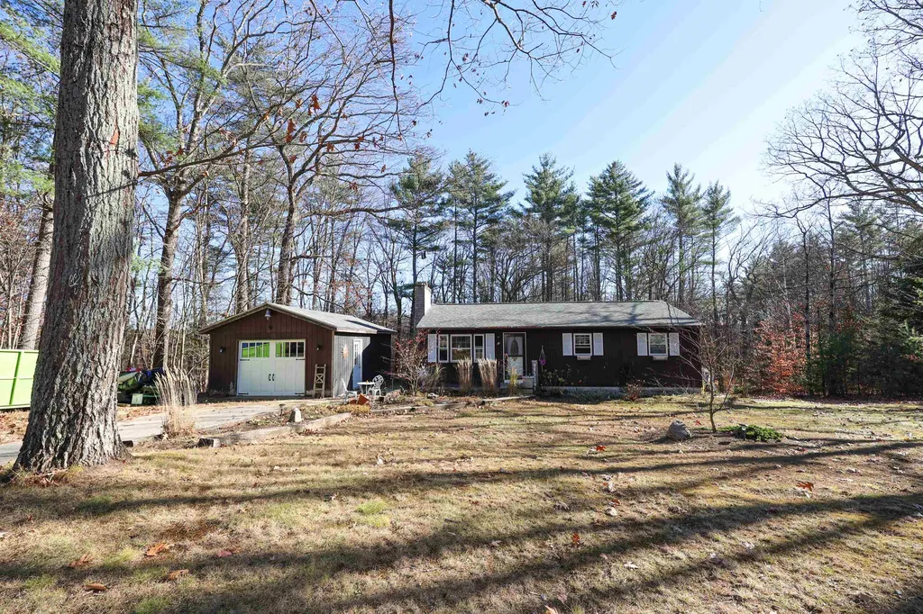14 Welcome Avenue Boscawen NH 03303