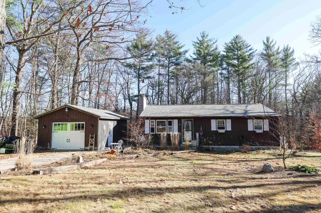 14 Welcome Avenue Boscawen NH 03303