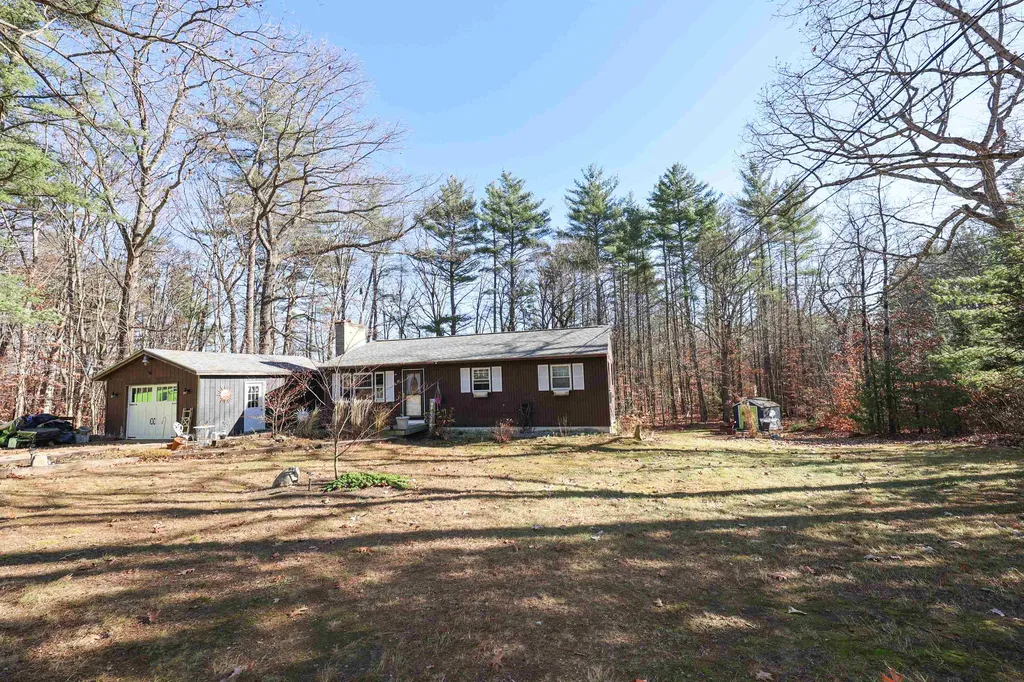 14 Welcome Avenue Boscawen NH 03303