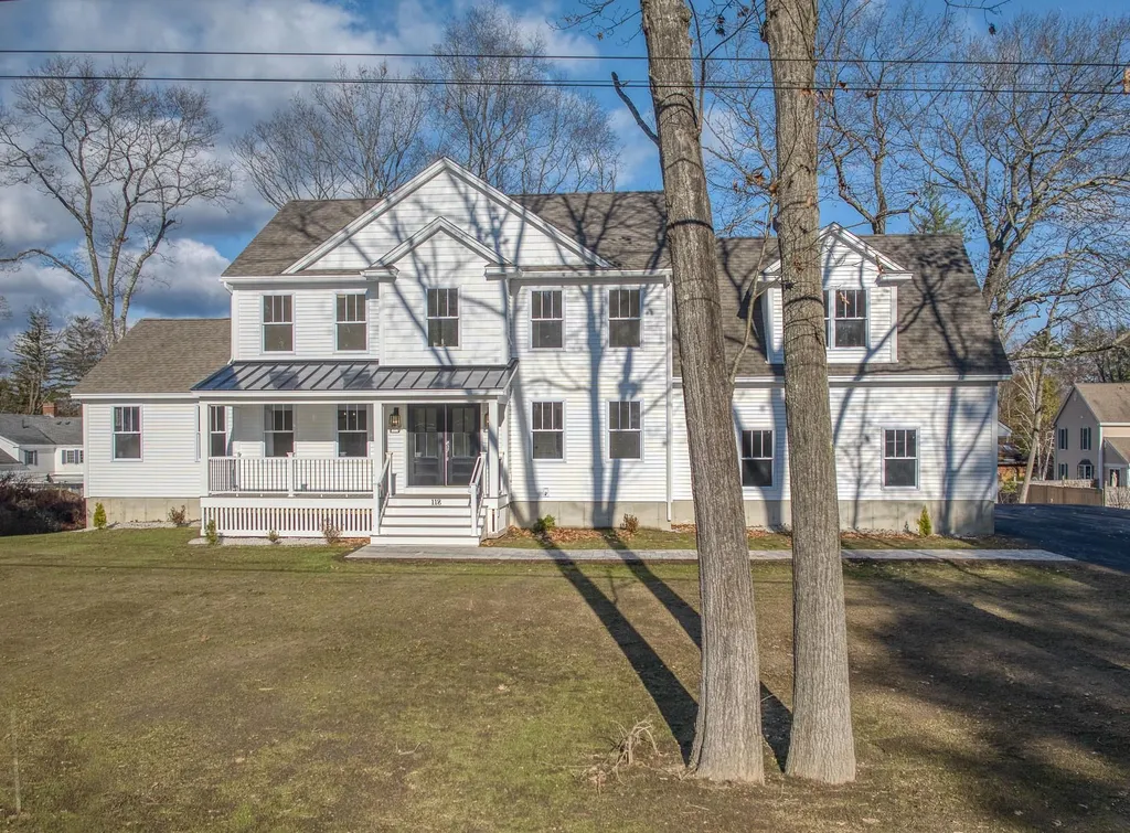 118 Whitford Street Manchester NH 03104