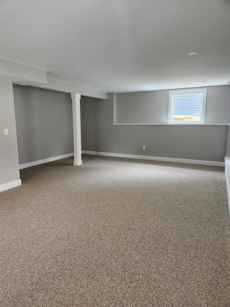 29 Wild Apple Lane Exeter NH 03833