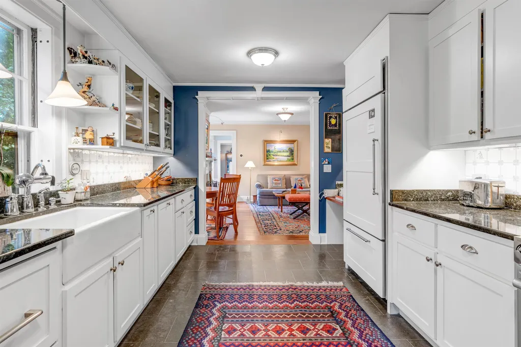 39 Elm Street Woodstock VT 05091
