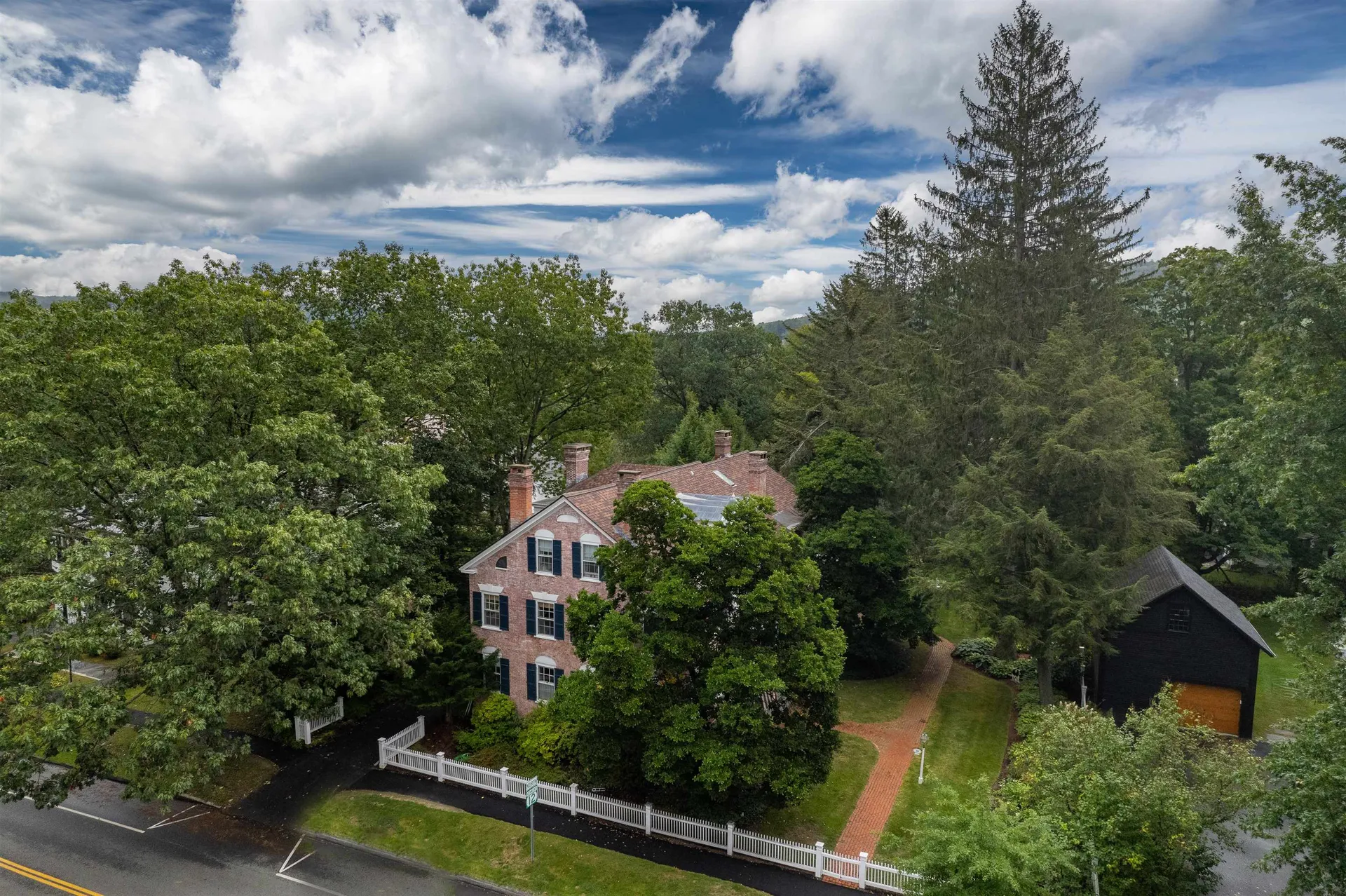 39 Elm Street Woodstock VT 05091