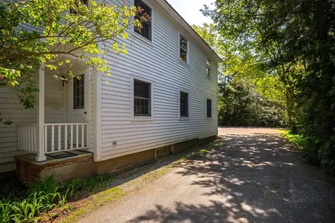 41 Church Street Dorset VT 05251