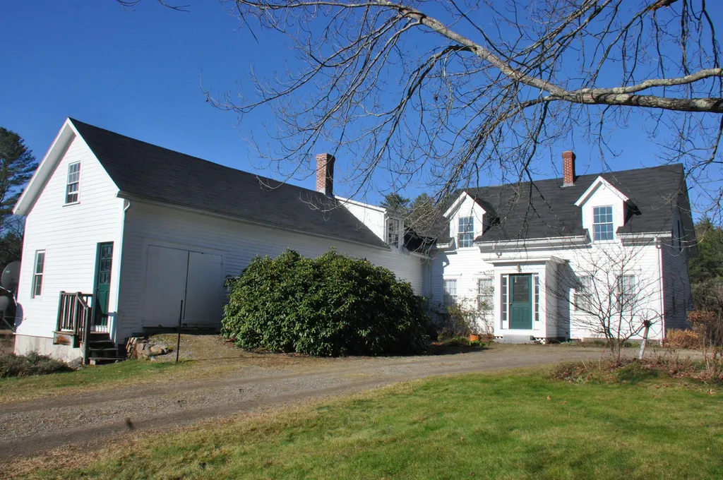 222 Intervale Road Canterbury NH 03224