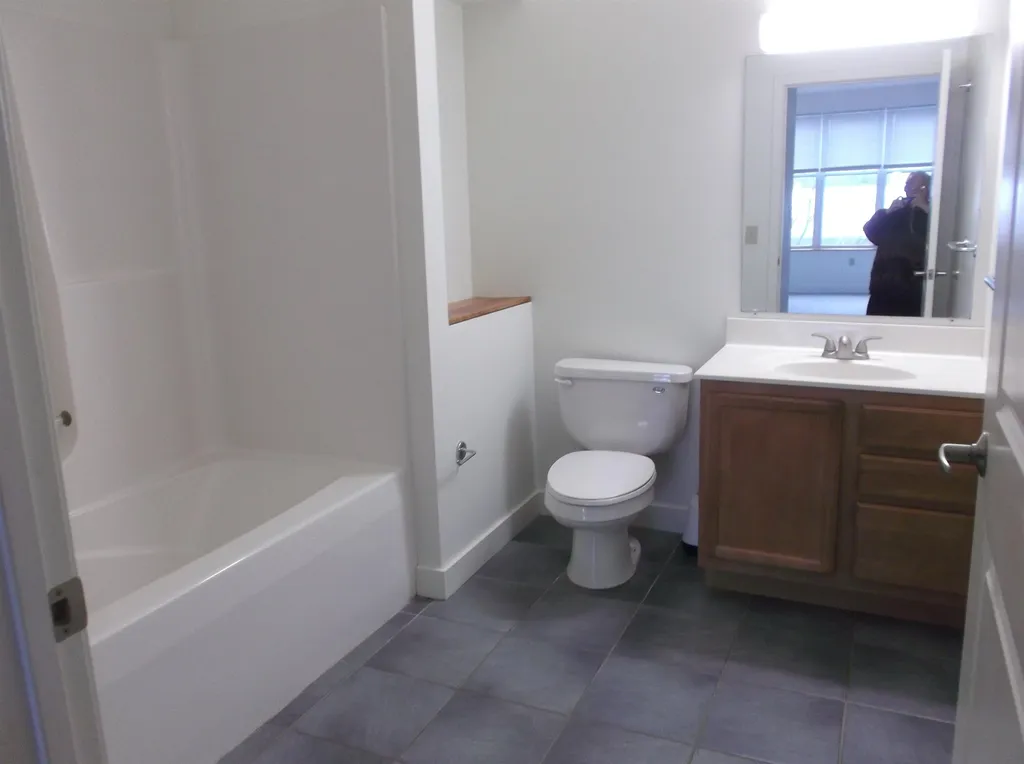 370 -412 Farrell Drive South Burlington VT 05403