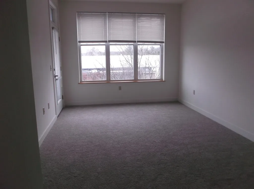 370 -412 Farrell Drive South Burlington VT 05403
