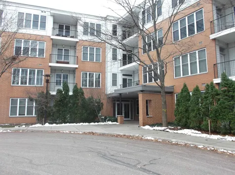 370 -412 Farrell Drive South Burlington VT 05403