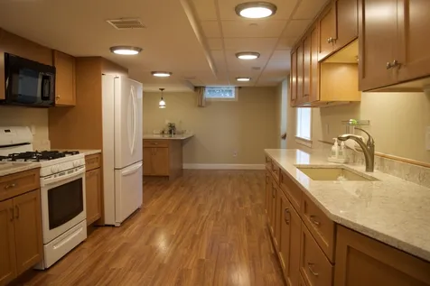 9 Pinehurst Avenue Nashua NH 03062