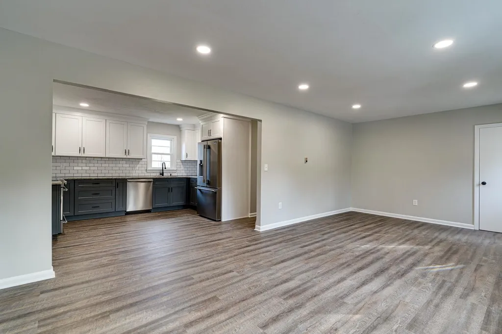 128 Ash Swamp Road Newmarket NH 03857