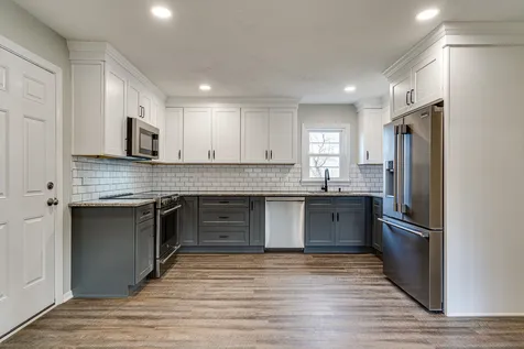 128 Ash Swamp Road Newmarket NH 03857