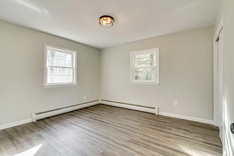 128 Ash Swamp Road Newmarket NH 03857