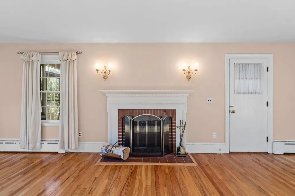 2 Garden Street Somersworth NH 03878