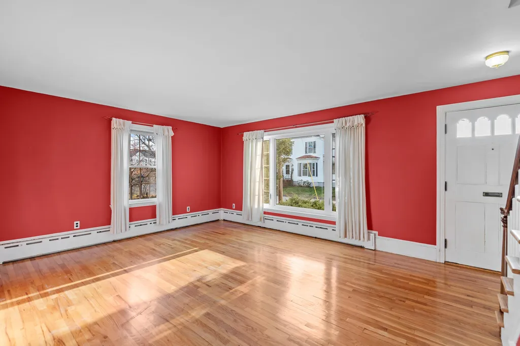2 Garden Street Somersworth NH 03878