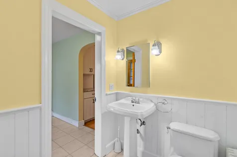 2 Garden Street Somersworth NH 03878