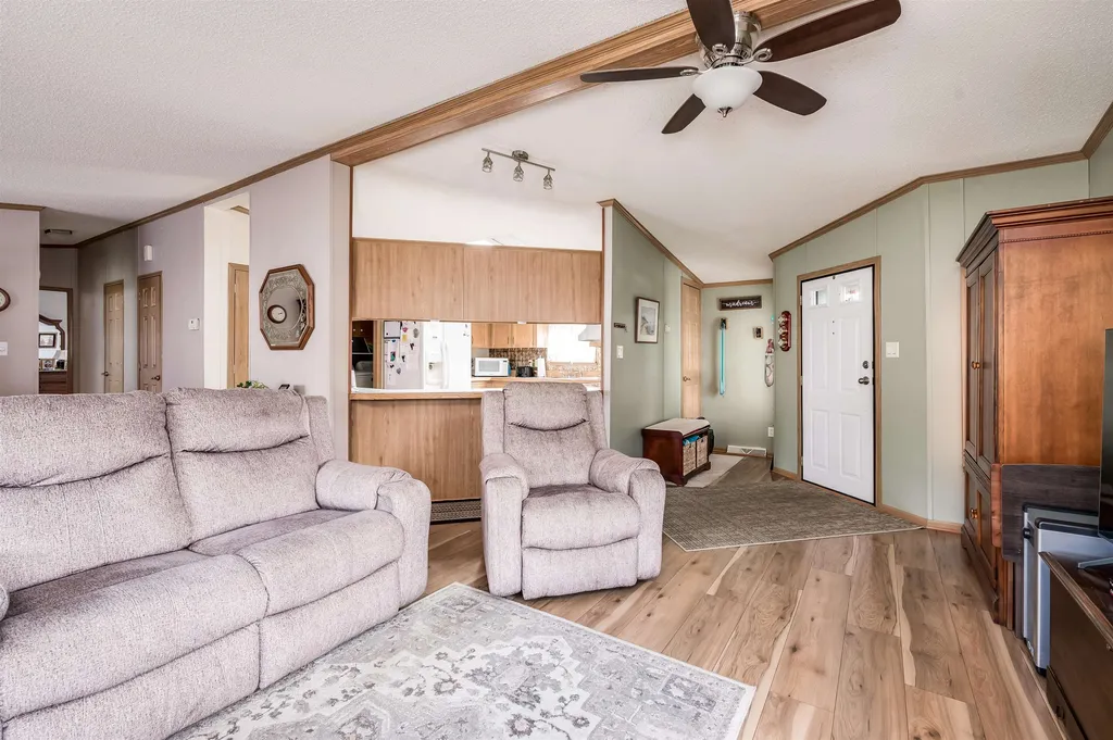 11 Monadnock Drive Rochester NH 03867