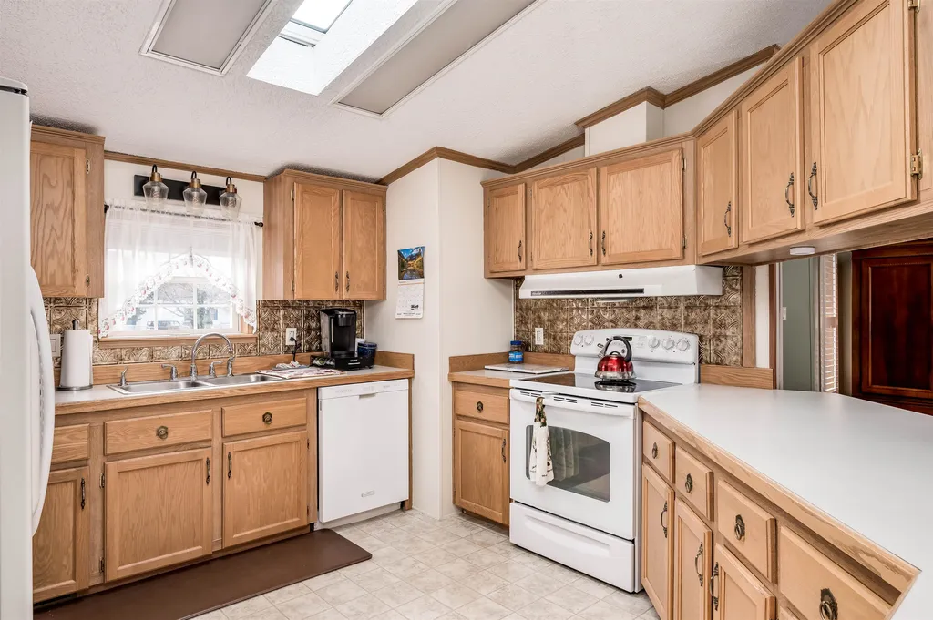 11 Monadnock Drive Rochester NH 03867