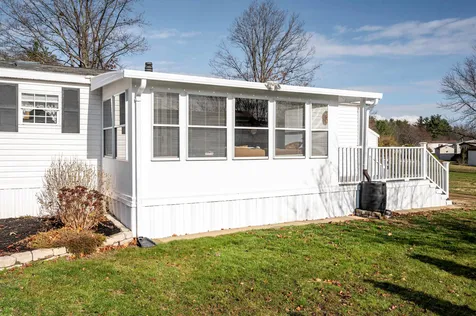 11 Monadnock Drive Rochester NH 03867