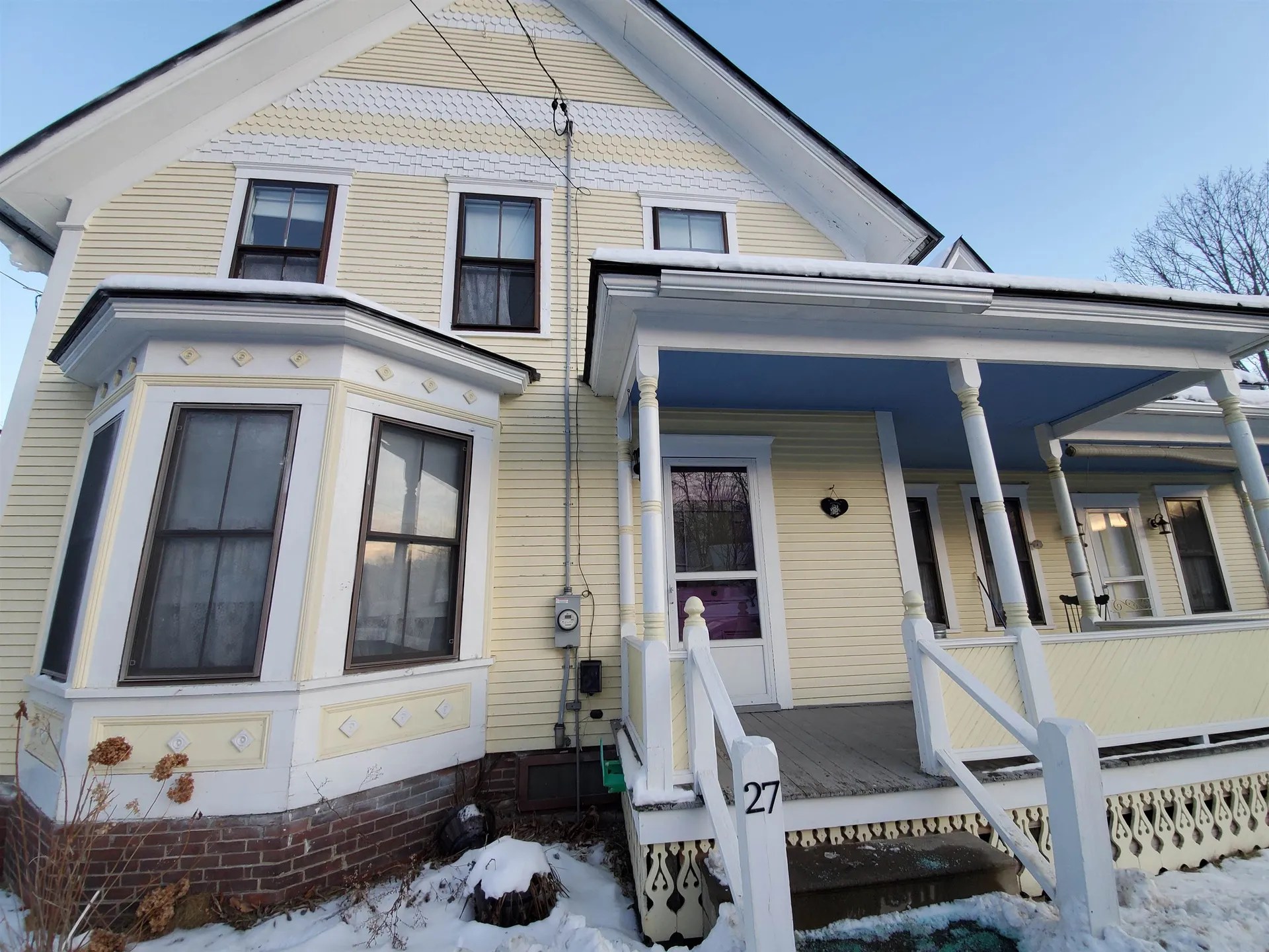 27 Main Street Enfield NH 03748