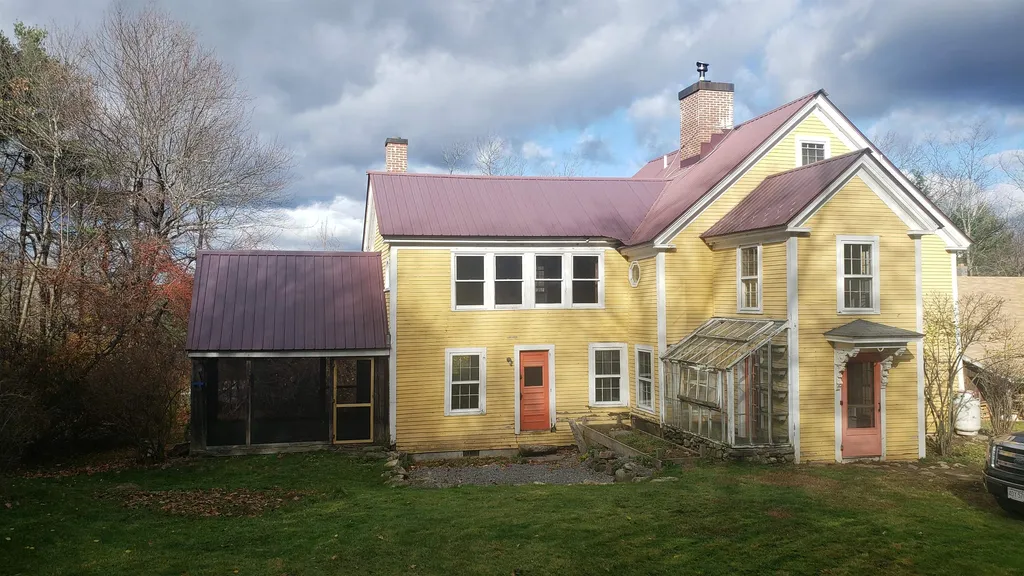 107 Greenfield Road New Boston NH 03070