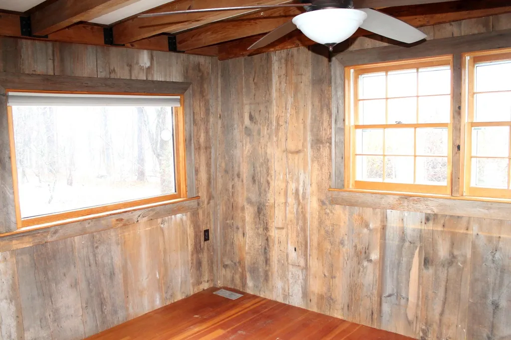 107 Greenfield Road New Boston NH 03070