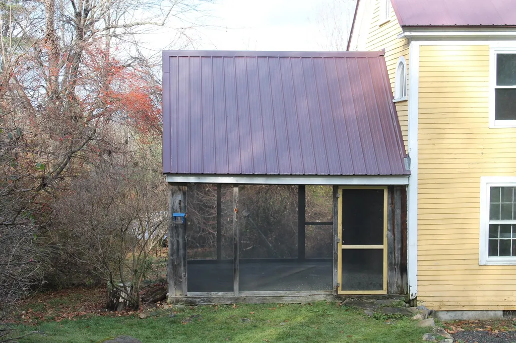 107 Greenfield Road New Boston NH 03070