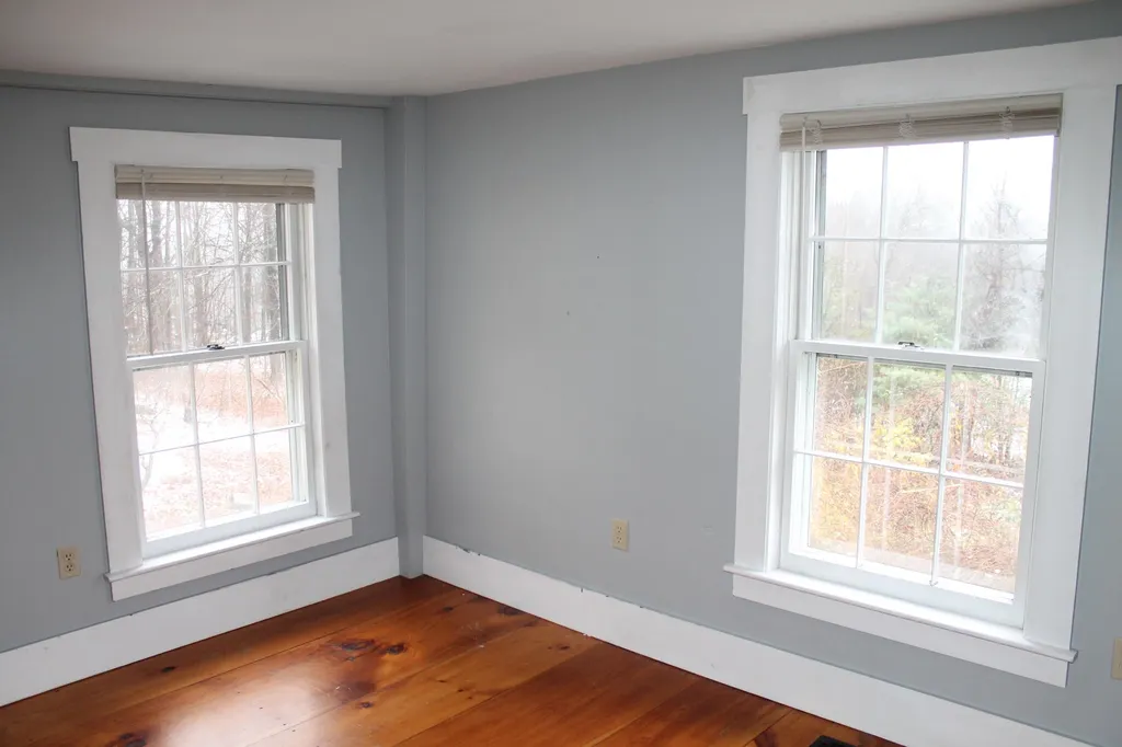 107 Greenfield Road New Boston NH 03070