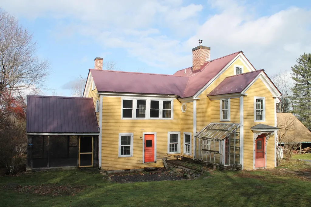 107 Greenfield Road New Boston NH 03070