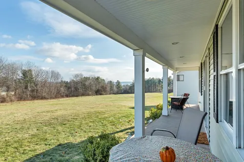 15 East Bluff Village Meredith NH 03253