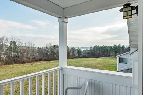15 East Bluff Village Meredith NH 03253