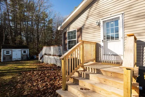 15 Tumbleweed Drive Rochester NH 03867