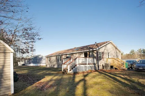 15 Tumbleweed Drive Rochester NH 03867